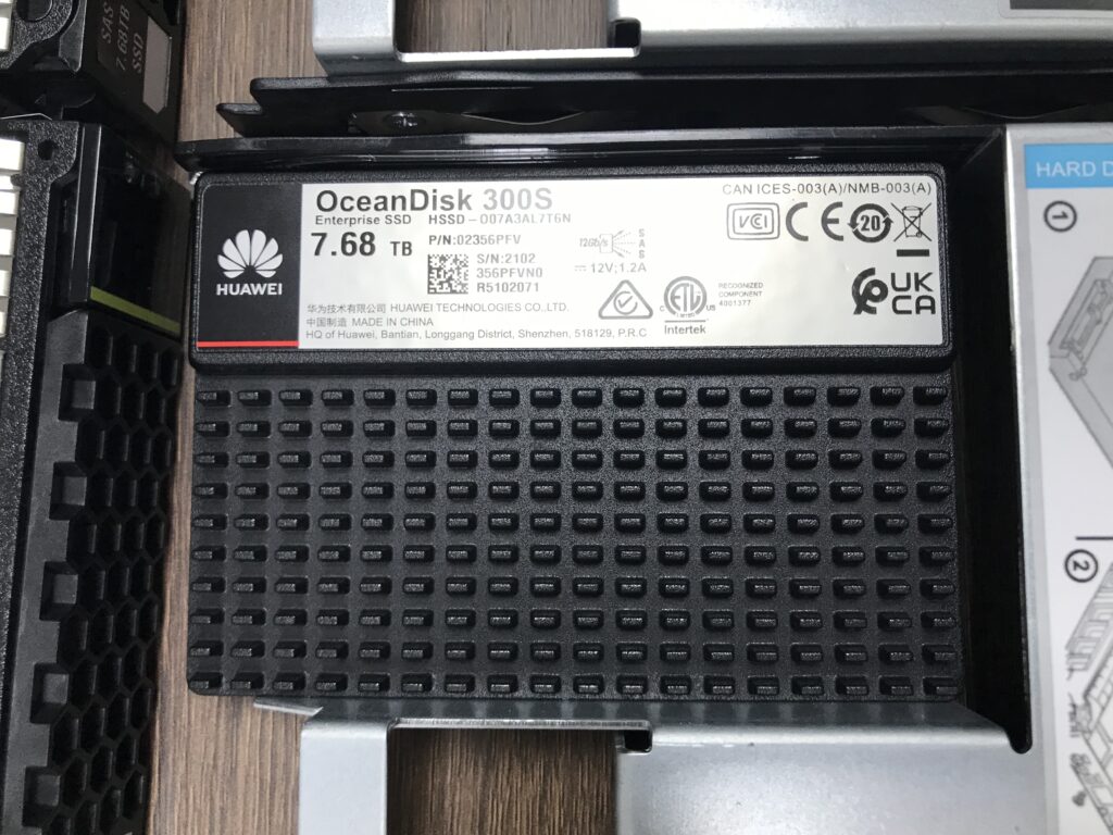 HUAWEI OCEANDISK 300S 7.68T SERVER SSD Solid-State Drive MADE IN CHINA/3-Year warranty/large quantity in stock