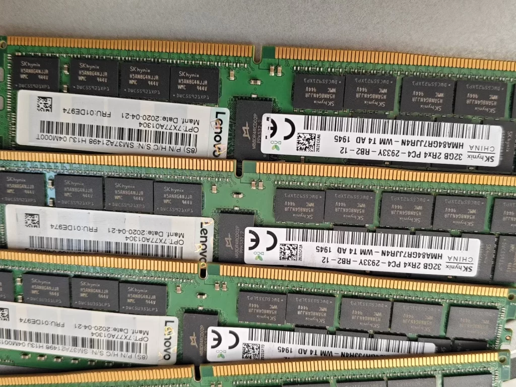Lenovo DDR5 32GB SAS Server Memory/Brand New/Three Year Warranty