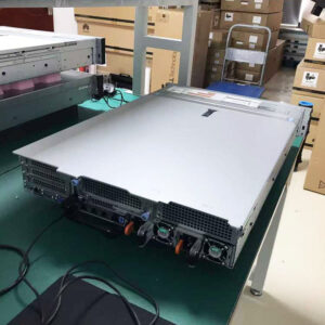 R740 is a general-purpose server optimized for workload acceleration. With its rich features, the R740 can help you transform VDI data centers, artificial intelligence, and SDS (Software defined Storage).