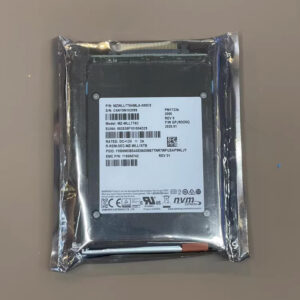 EMC 005053081 7.68TB NVMe Enterprise Hard Drive. NVMe interface, 2.5-inch server hard drive, suitable for enterprise level storage.