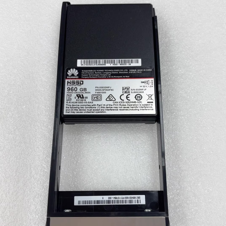 Huaweis 2.5 Inch 02352CLK STLZD2SSD960-960GB SAS Solid-State Drive SSD for OceanStor 5110/5210/5300/5300F/5500/5500F/5600 V5