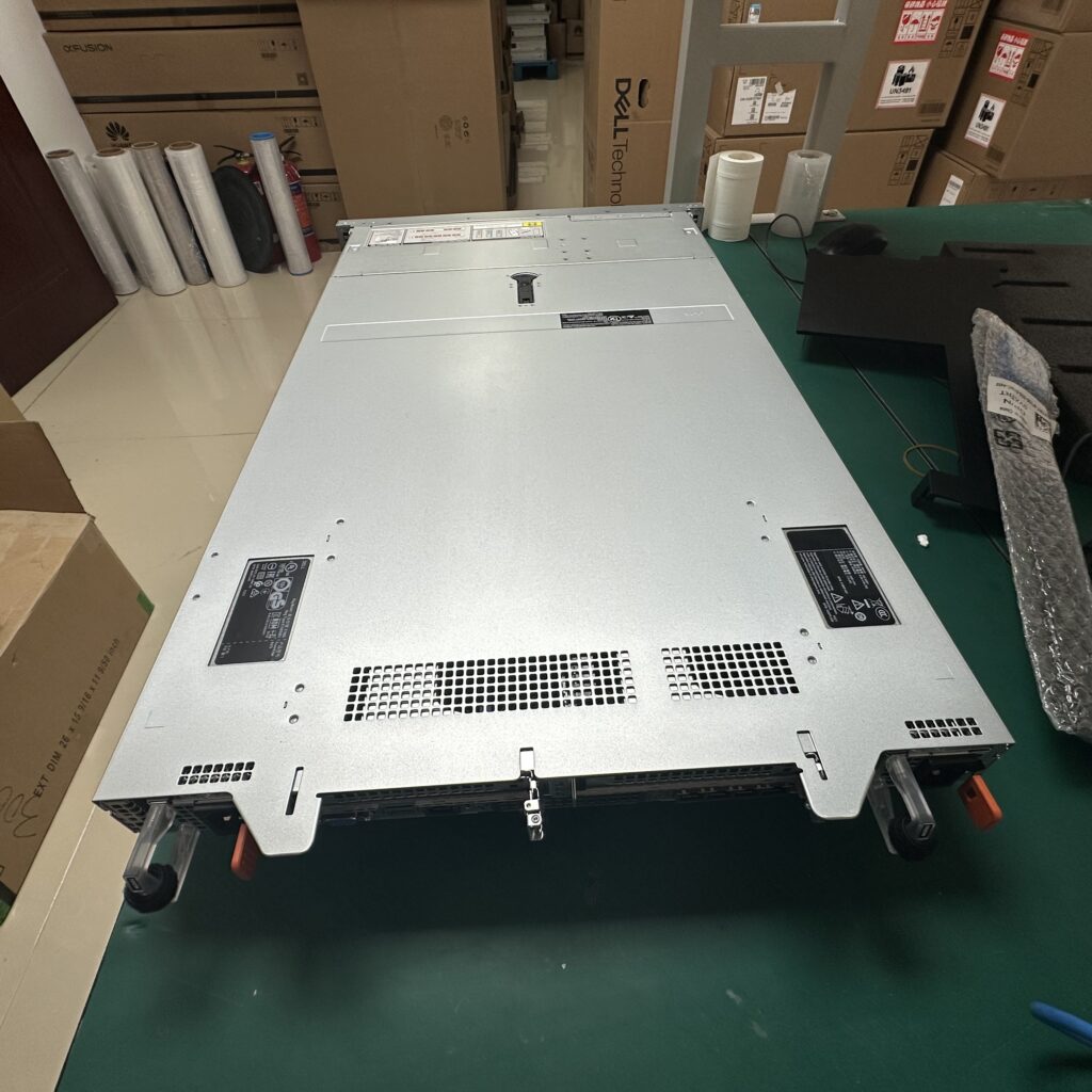 Xeon 6세대 CPU/64G RAM/1100W 전원을 갖춘 기존의 저렴한 1U D Ell PowerEdge R470 가상화 네트워크 엔터프라이즈 랙 서버